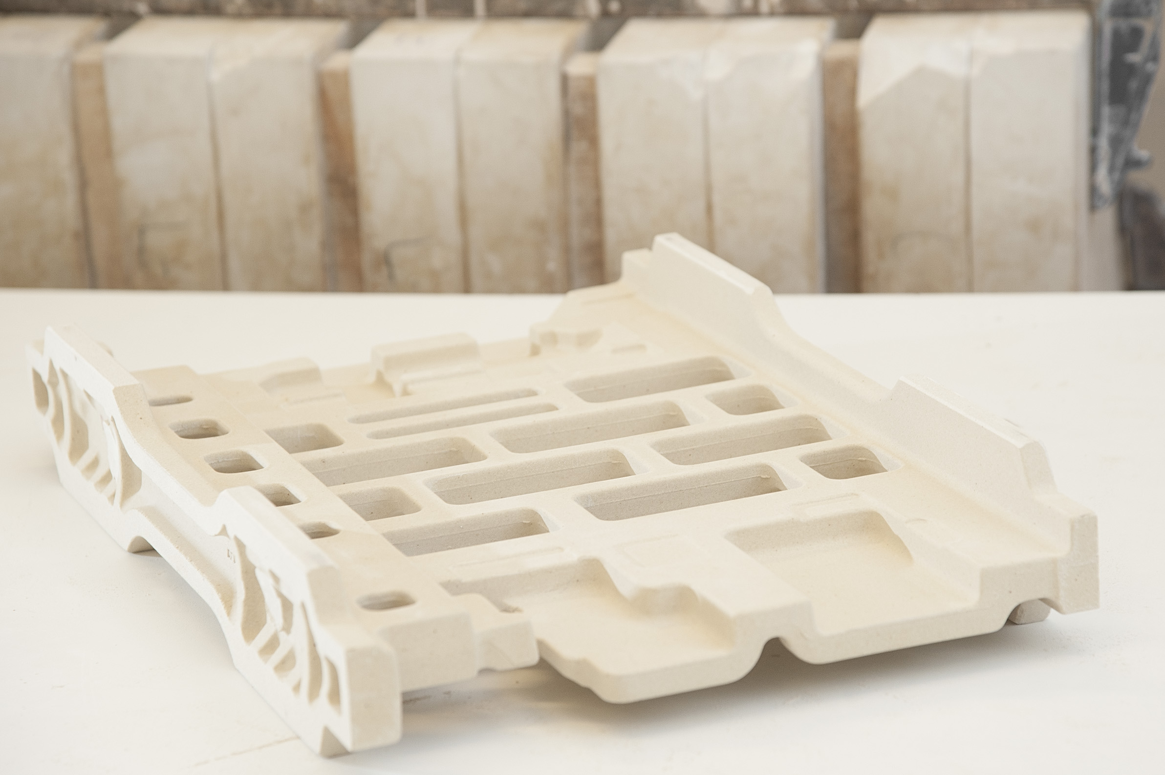 Kiln furniture for roof tile production HKCERAM Kerámiagyártó Kft.